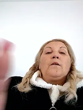 Divineblond online show from 01/09/26, 11:39