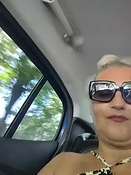 Divineblond online show from 07/02/26, 07:14