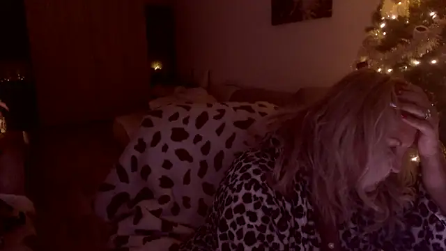 Divineblond online show from 01/05/26, 11:30