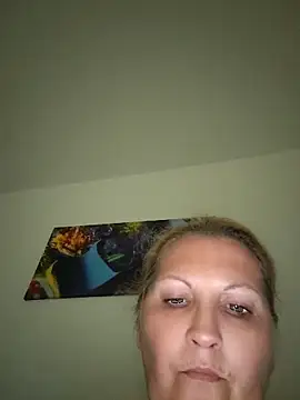 Divineblond online show from 06/06/26, 09:09