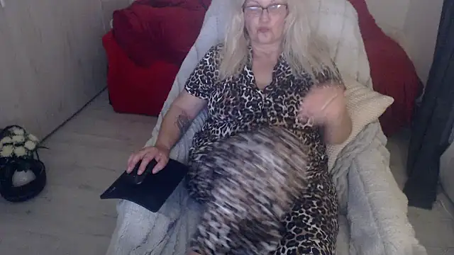 Divineblond online show from 03/30/26, 01:18