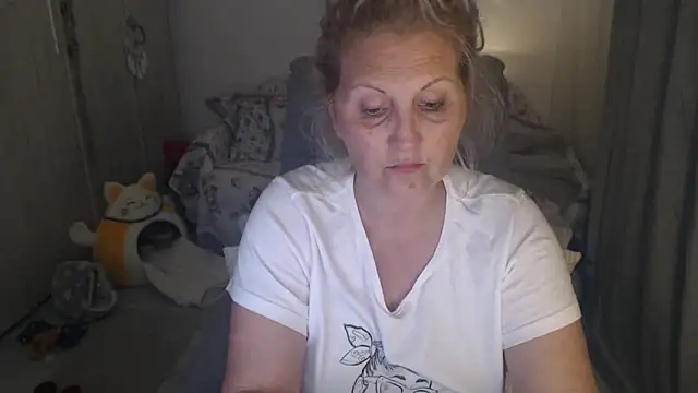 Divineblond online show from 04/28/26, 07:07