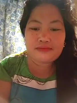 Snapshot of sweet_pinay01 chatting on 06/28/26, 11:44 sweet pinay01 online show from 06/28/26, 11:44