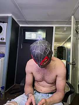 bwcloverboy2 online show from 05/16/26, 06:07