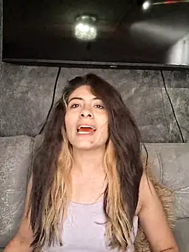 AshleyyHall online show from 07/21/26, 04:36