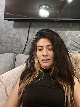 AshleyyHall online show from 07/11/26, 05:30