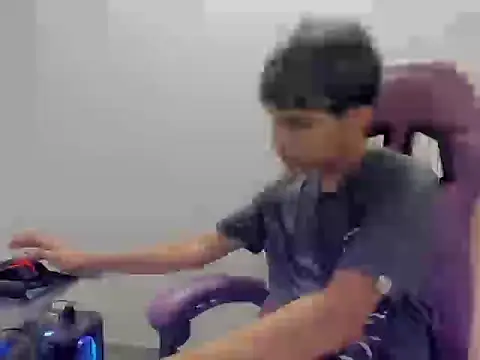chick angel online show from 05/19/26, 03:24