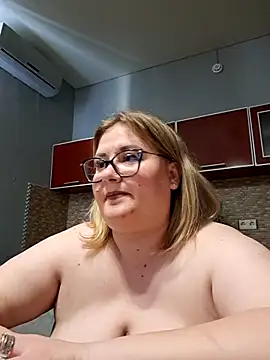 IrenRori online show from 05/11/26, 08:27