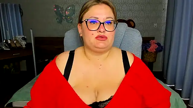 IrenRori online show from 06/11/26, 06:10
