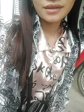 tom1133 online show from 04/23/26, 08:10