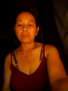 Snapshot of Ari-Na9 chatting on 05/26/26, 09:46 Ari-Na9 online show from 05/26/26, 09:46