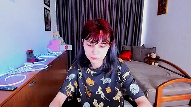 MiniLysii online show from 06/17/26, 05:40