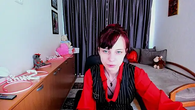 MiniLysii online show from 06/26/26, 05:35