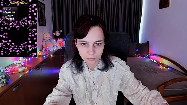 MiniLysii online show from 07/15/26, 06:20