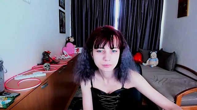 MiniLysii online show from 06/13/26, 05:38