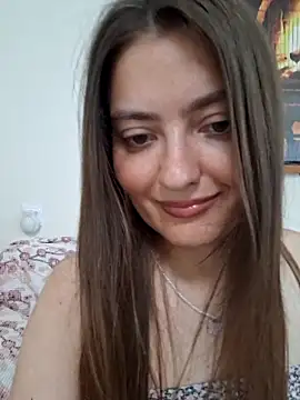 Snapshot of Alba2331 chatting on 06/12/26, 11:08 Alba2331 online show from 06/12/26, 11:08