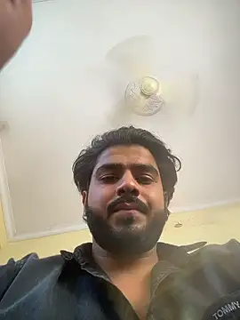 bunnyboy20 online show from 04/22/26, 12:23