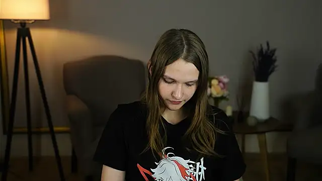 ErnaAmerica online show from 04/22/26, 02:13