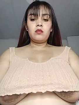 Snapshot of MiaKhaliFFa69 chatting on 07/04/26, 01:37 MiaKhaliFFa69 online show from 07/04/26, 01:37