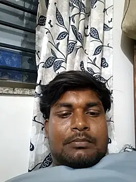Gujju here online show from 04/24/26, 05:15
