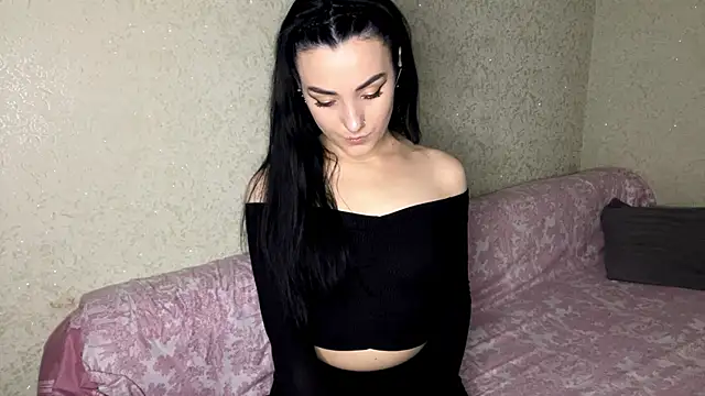 Madisonlovx online show from 06/06/26, 07:08