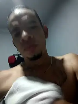 hotshame21 online show from 04/28/26, 04:28