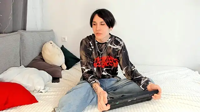 SolarFringe online show from 04/23/26, 09:16