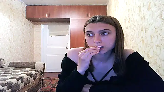 MilaShka29 online show from 05/21/26, 04:15