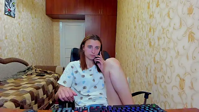 MilaShka29 online show from 06/12/26, 07:55