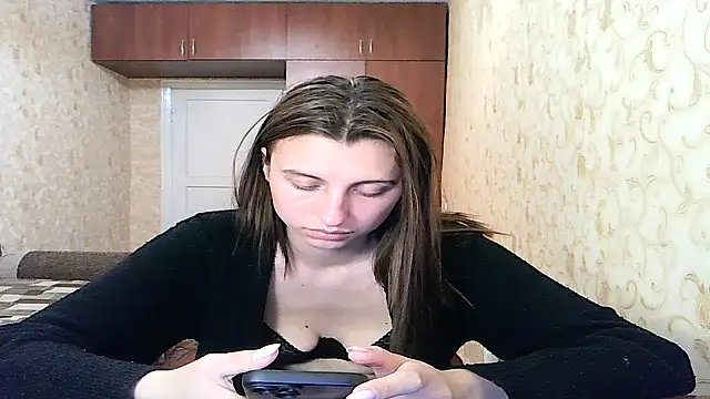 MilaShka29 online show from 05/13/26, 08:49