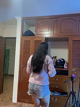 SamiiContreras  online show from 06/01/26, 11:10