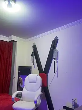 SamiiContreras  online show from 05/20/26, 11:07