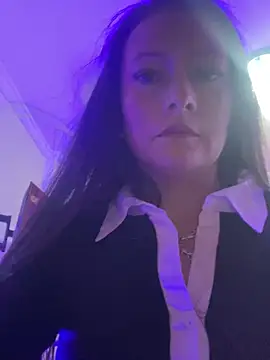 SamiiContreras  online show from 05/21/26, 11:07