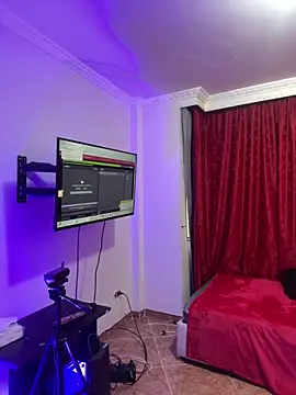 SamiiContreras  online show from 05/22/26, 11:08