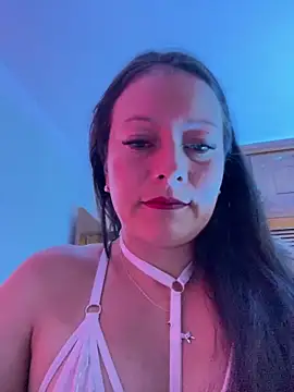 SamiiContreras  online show from 06/03/26, 02:33
