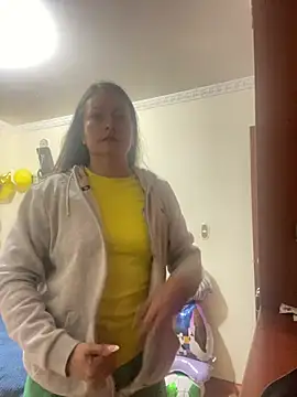 SamiiContreras  online show from 07/03/26, 11:06