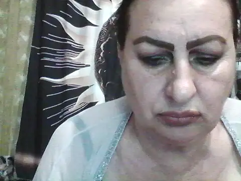 LoaqLovew online show from 07/12/26, 06:14