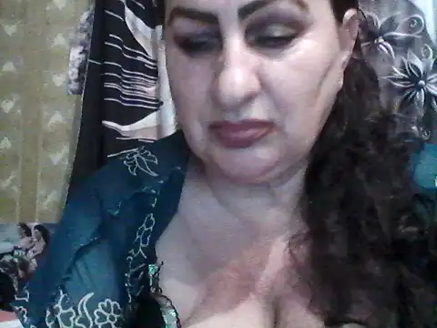 LoaqLovew online show from 07/01/26, 06:36