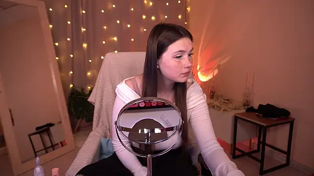BettyMarlowe online show from 05/05/26, 05:32