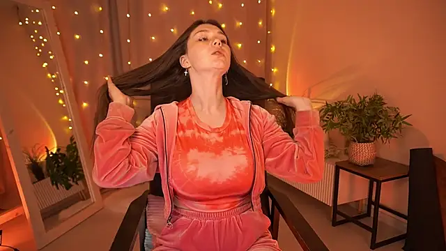BettyMarlowe online show from 05/09/26, 05:22