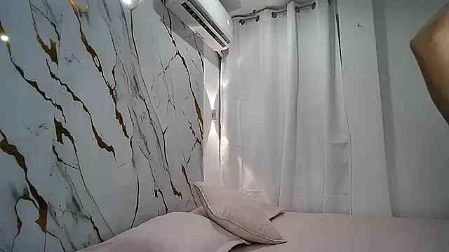 oriana sweet online show from 06/01/26, 06:51