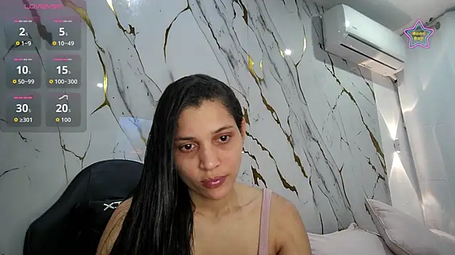 Snapshot of oriana_sweet chatting on 06/14/26, 04:19 oriana sweet online show from 06/14/26, 04:19