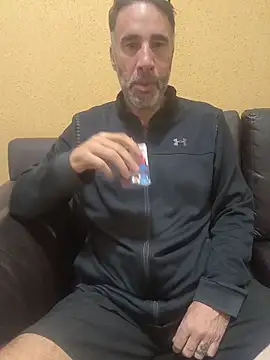 visualizechat online show from 06/03/26, 02:33