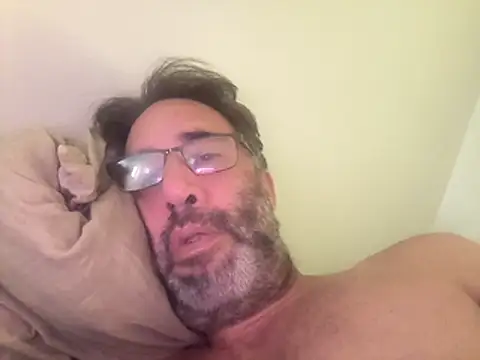 visualizechat online show from 04/26/26, 05:21