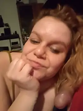 Maryquenn online show from 05/24/26, 10:09