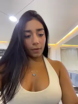 SaryJonex online show from 05/02/26, 01:27