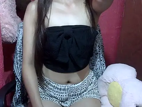 Snapshot of Horny_WetPussy chatting on 07/15/26, 05:20 Horny WetPussy online show from 07/15/26, 05:20