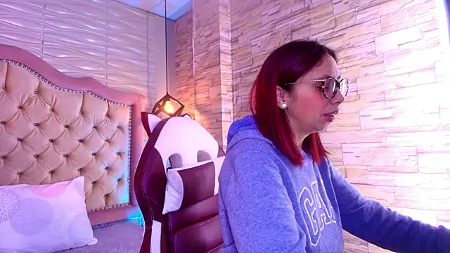 stephaniesun  online show from 07/22/26, 01:02