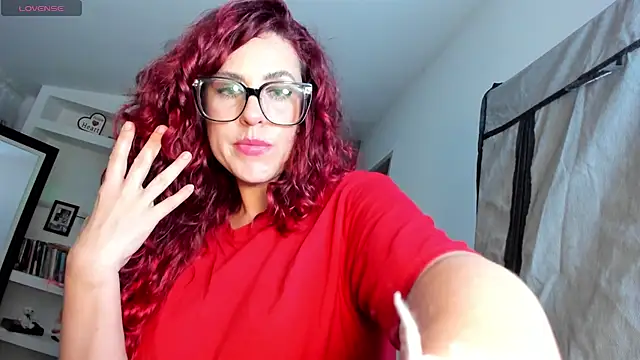 BrunaBulloock online show from 07/24/26, 11:45