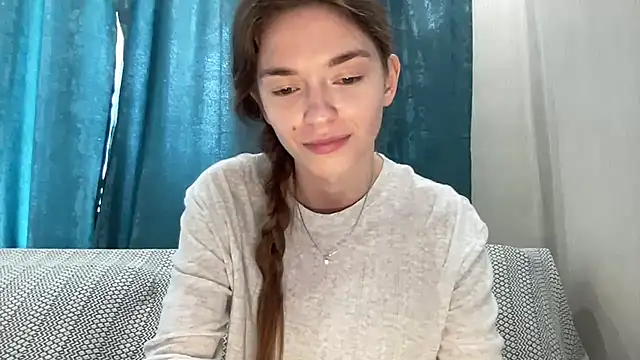 MonaNox online show from 06/17/26, 10:03